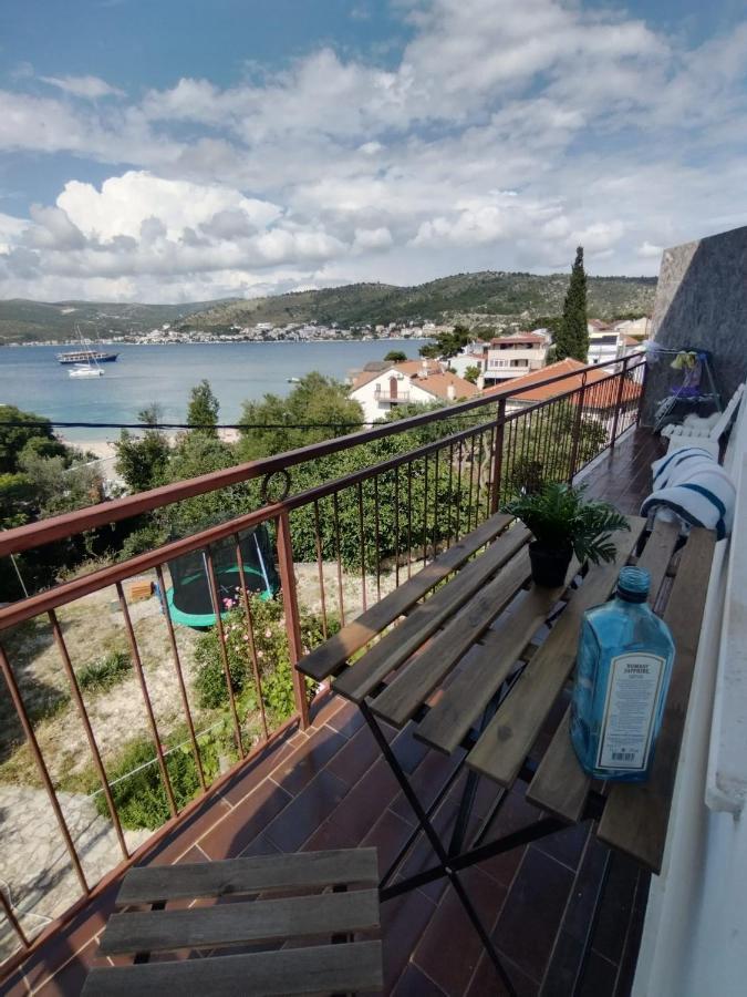 Apartmani Radic Rg Rogoznica  Exterior photo